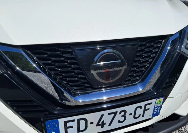 Nissan Qashqai cena 66800 przebieg: 80000, rok produkcji 2018 z Lublin małe 379